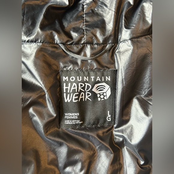 Mountain Hardware Compressor Hoody - Picture 8 of 10